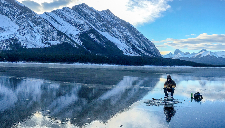 Ice fishing, Canada